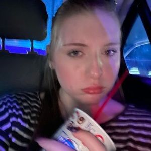 Meet your Posher, Angelina